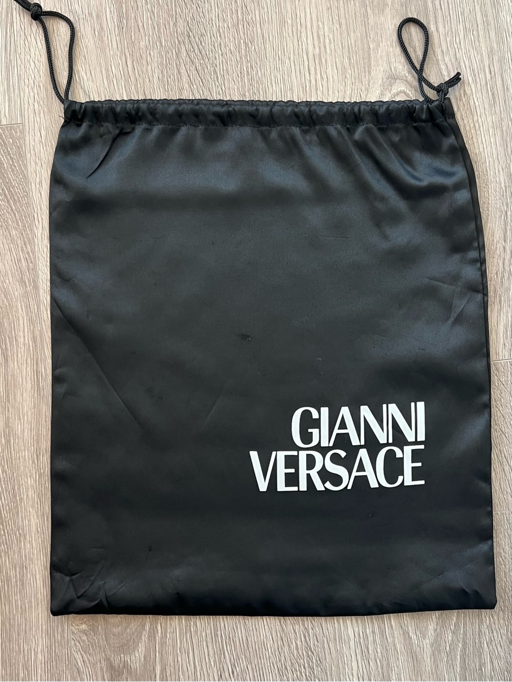 Gianni Versace dust bag (C430)